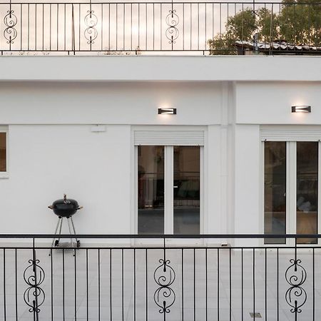 Hydra Apartment Патра Екстериор снимка